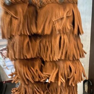 Minnietonka boots size 5 1/2